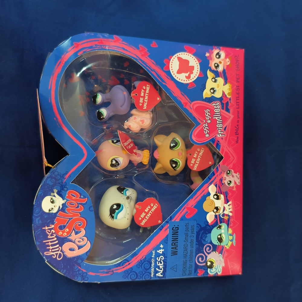 Littlest Pet Shop Heart-Shaped Toy Set - Multicolor